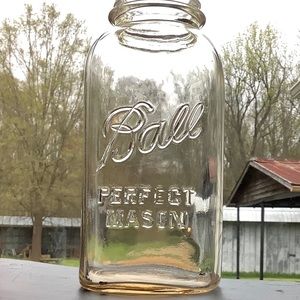 1923-1933 BALL MASON JAR